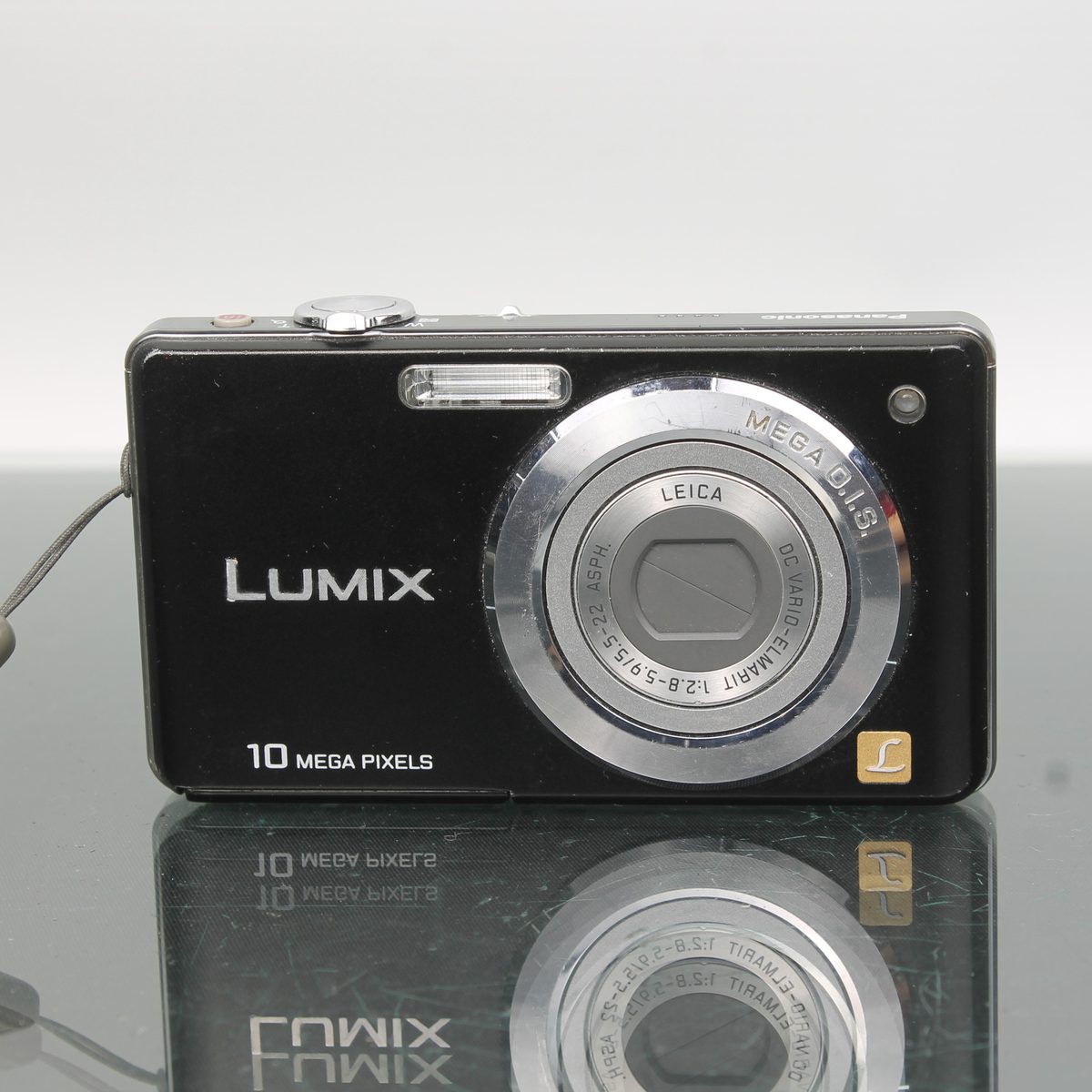 Panasonic Lumix DMC-FS62