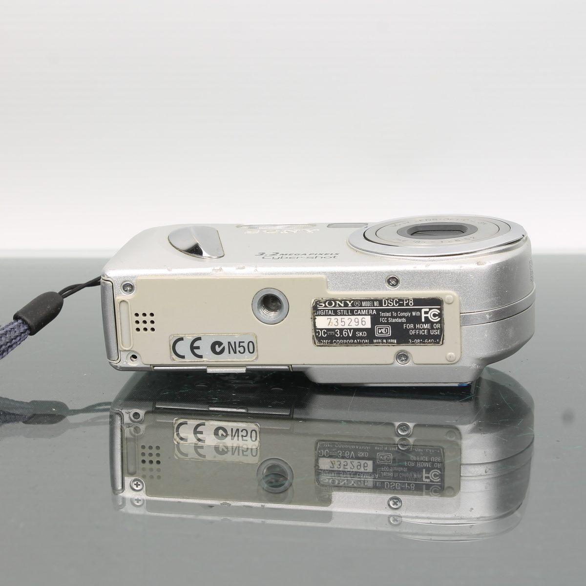 Sony Cyber-Shot DSC-P8