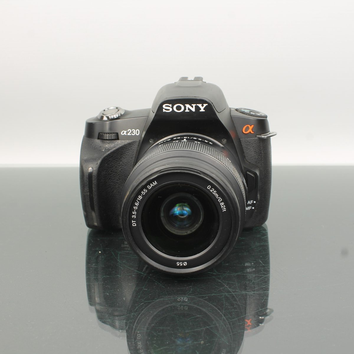 Sony DT 18-55mm f/3.5-5.6