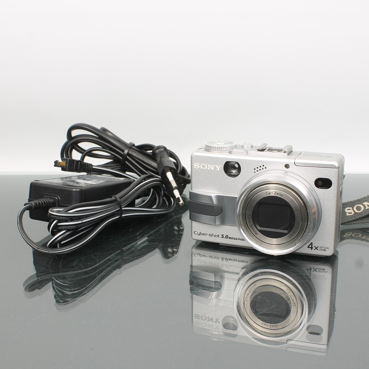 Sony Cyber-shot DSC-V1