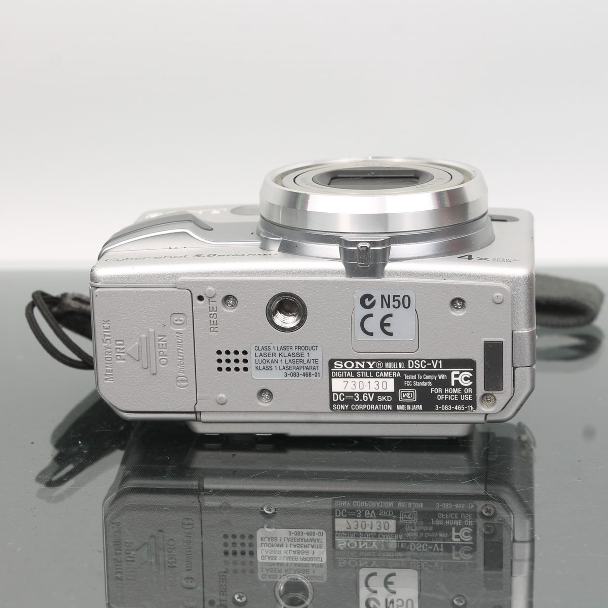 Sony Cyber-shot DSC-V1