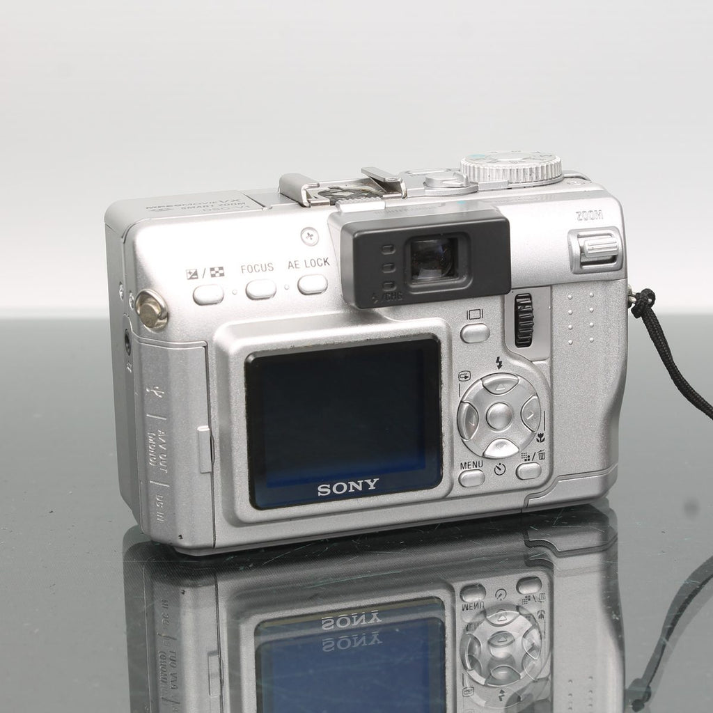 Sony Cyber-shot DSC-V1
