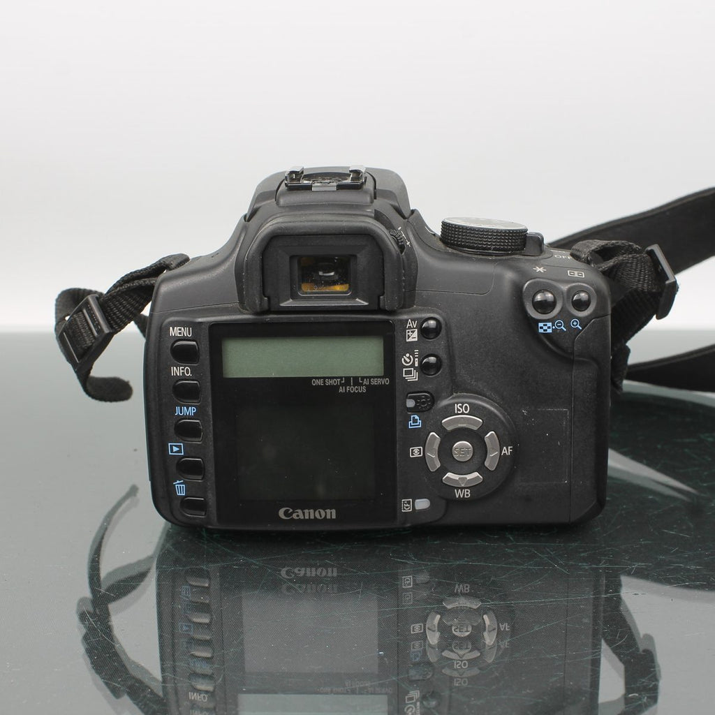 Canon EOS 350D + 18-50mm f/3.5-5.6 DC