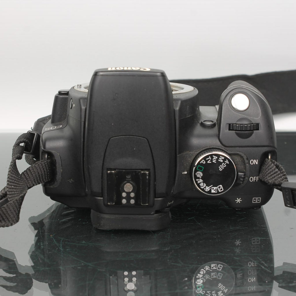 Canon EOS 350D + 18-50mm f/3.5-5.6 DC
