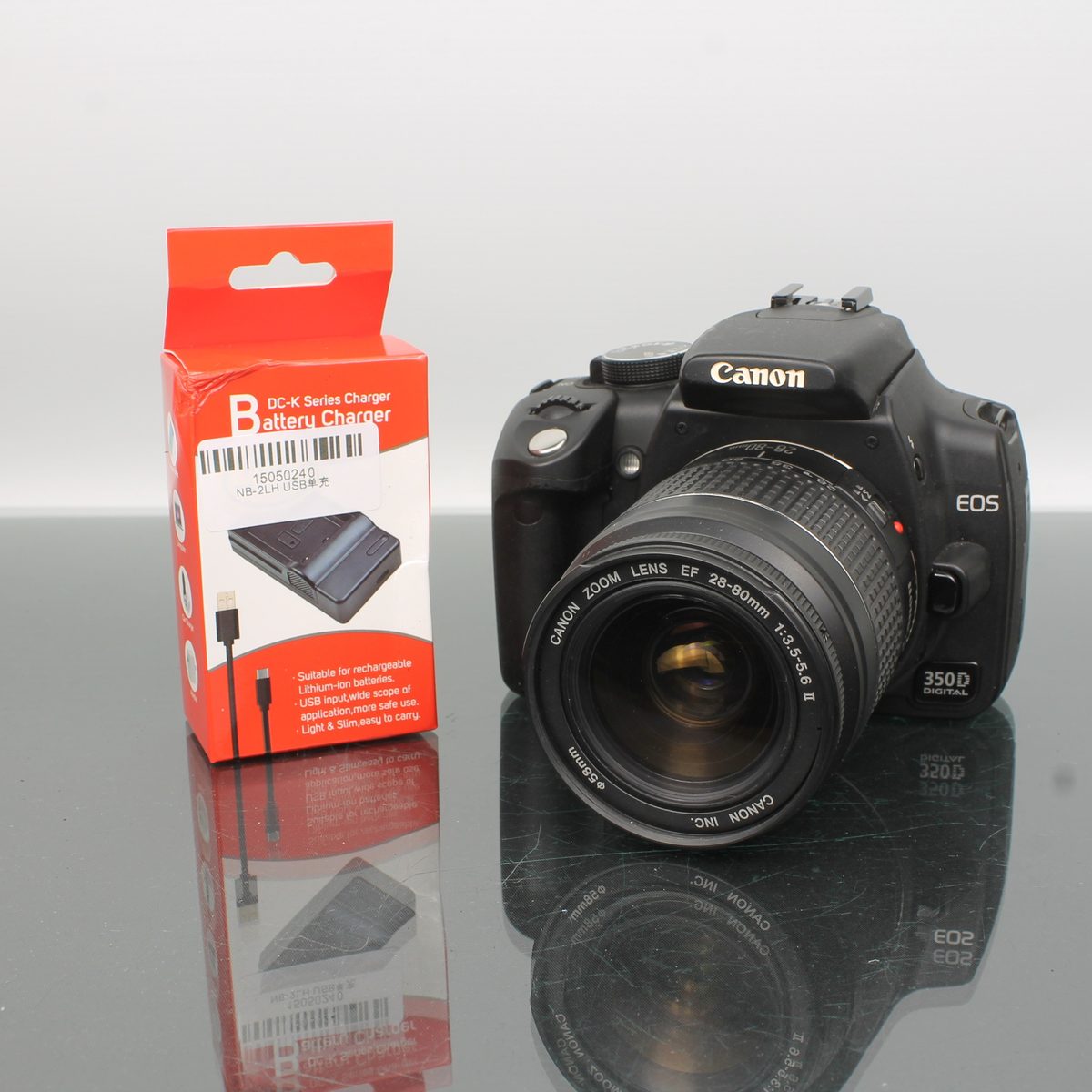 Canon EOS 350D + Canon EF 28mm-80mm f/3.5-5.6 II