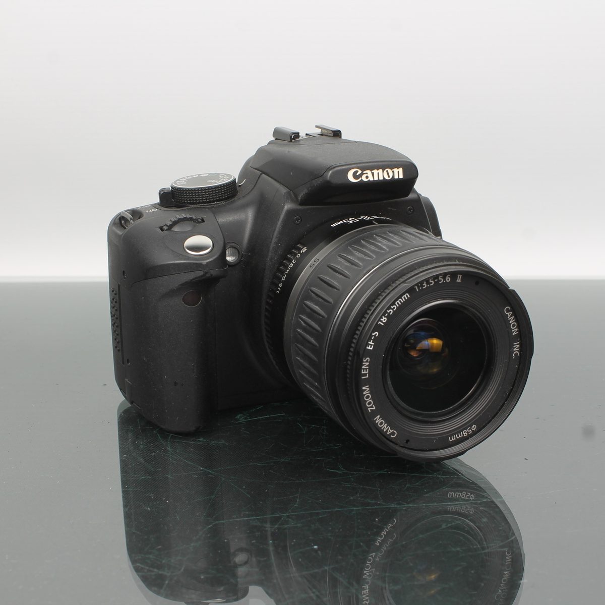 Canon EOS 350D + Canon EF-S 18-55mm f/3.5-5.6 II