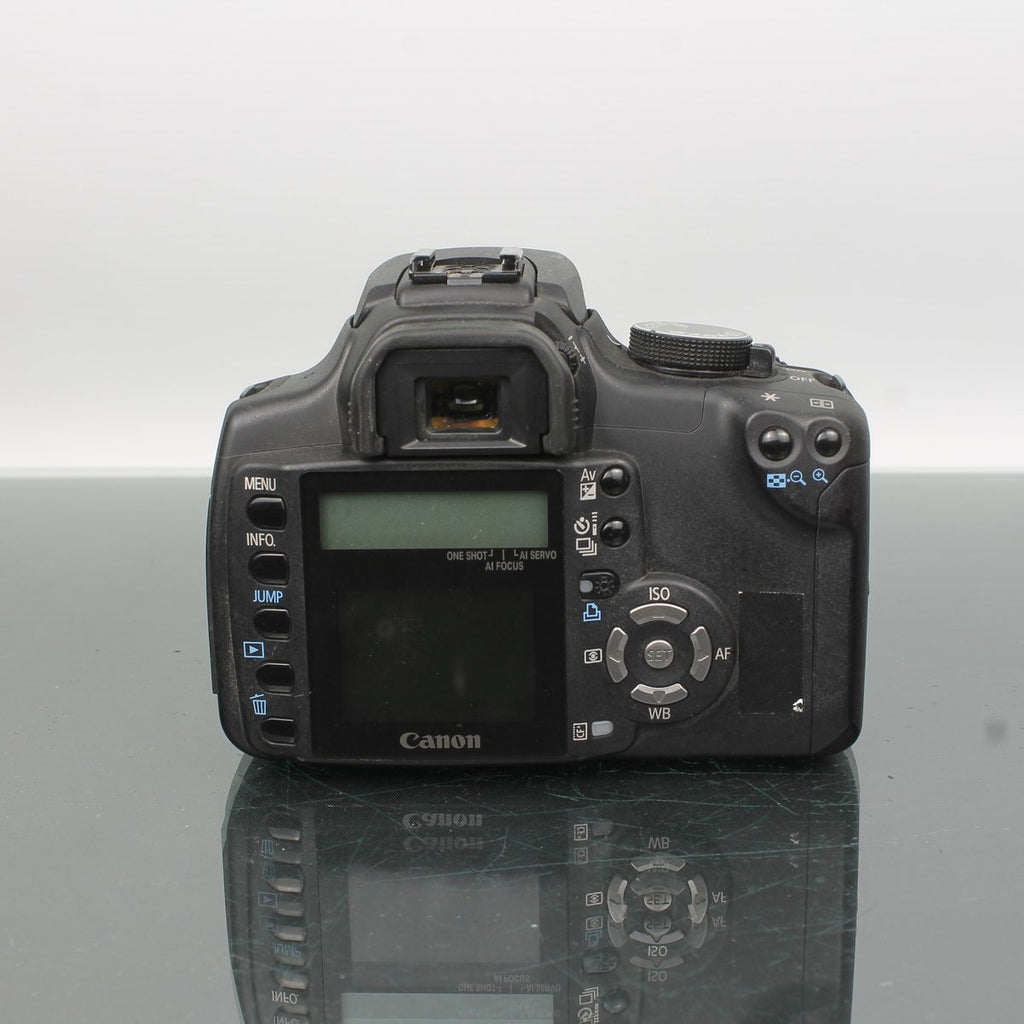 Canon EOS 350D + Canon EF-S 18-55mm f/3.5-5.6 II
