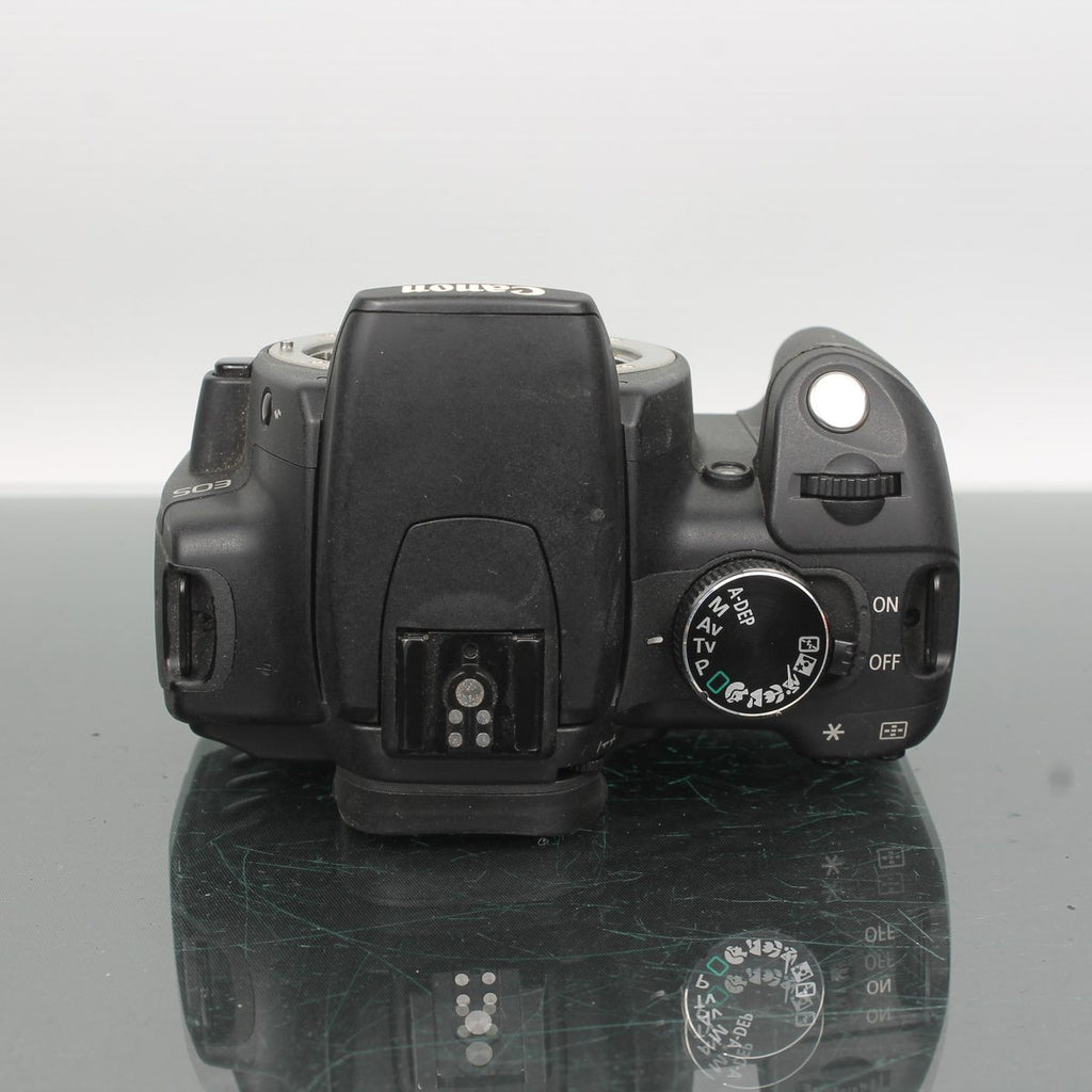 Canon EOS 350D + Canon EF-S 18-55mm f/3.5-5.6 II