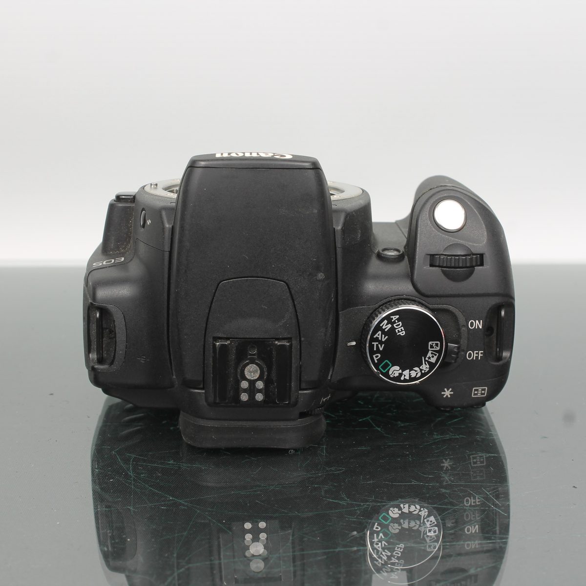 Canon EOS 350D + Canon EF-S 18-55mm f/3.5-5.6 II