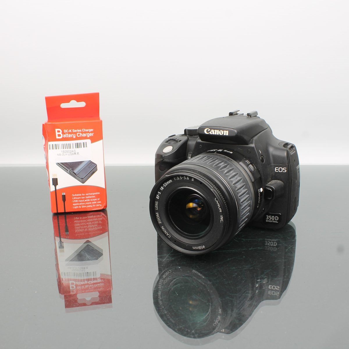 Canon EOS 350D + Canon EF-S 18-55mm f/3.5-5.6 II