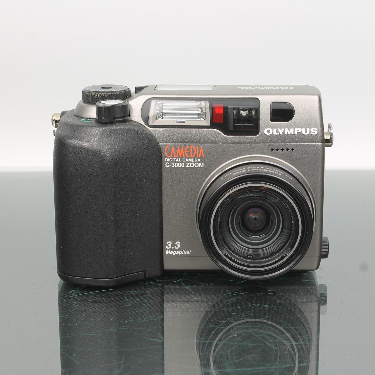 Olympus CAMEDIA C-3000 Zoom