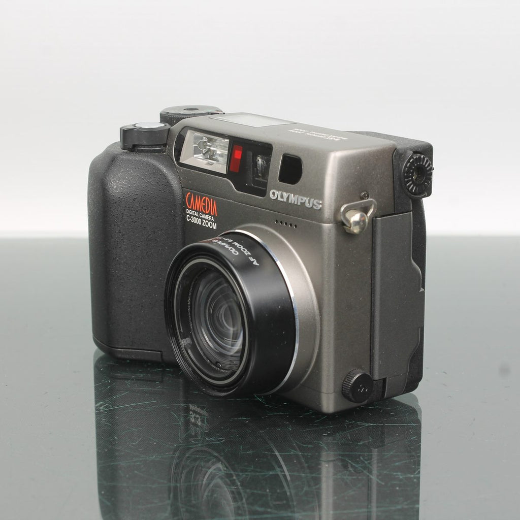 Olympus CAMEDIA C-3000 Zoom