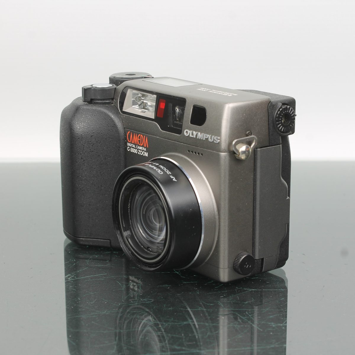 Olympus CAMEDIA C-3000 Zoom