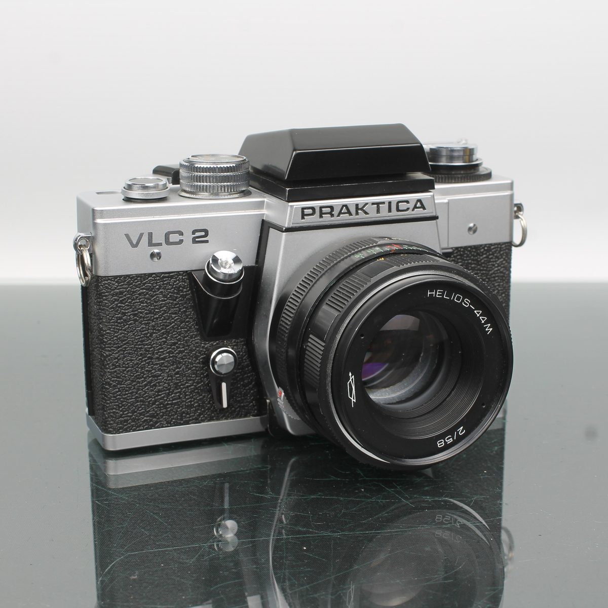 Praktica VLC 2 + Helios 44M 2/58