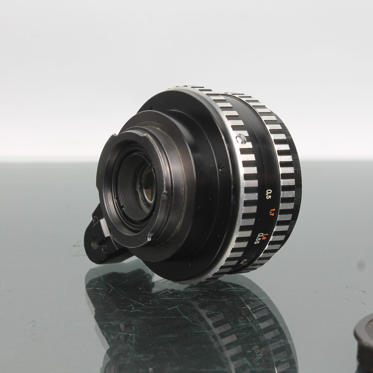 Carl Zeiss Jena Tessar 50mm f/2.8 M42 Prime Lens – Dutch|Thrift