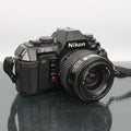 Nikon F501 + AF Nikkor 35-70mm 1:3.3-4.5