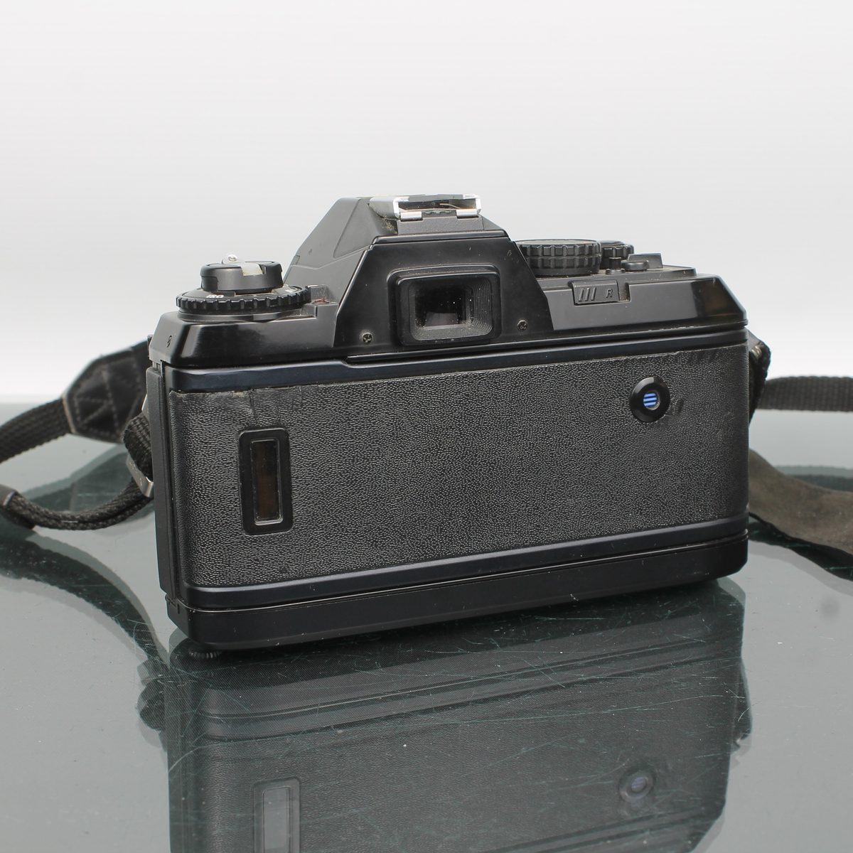 Nikon F501 + AF Nikkor 35-70mm 1:3.3-4.5