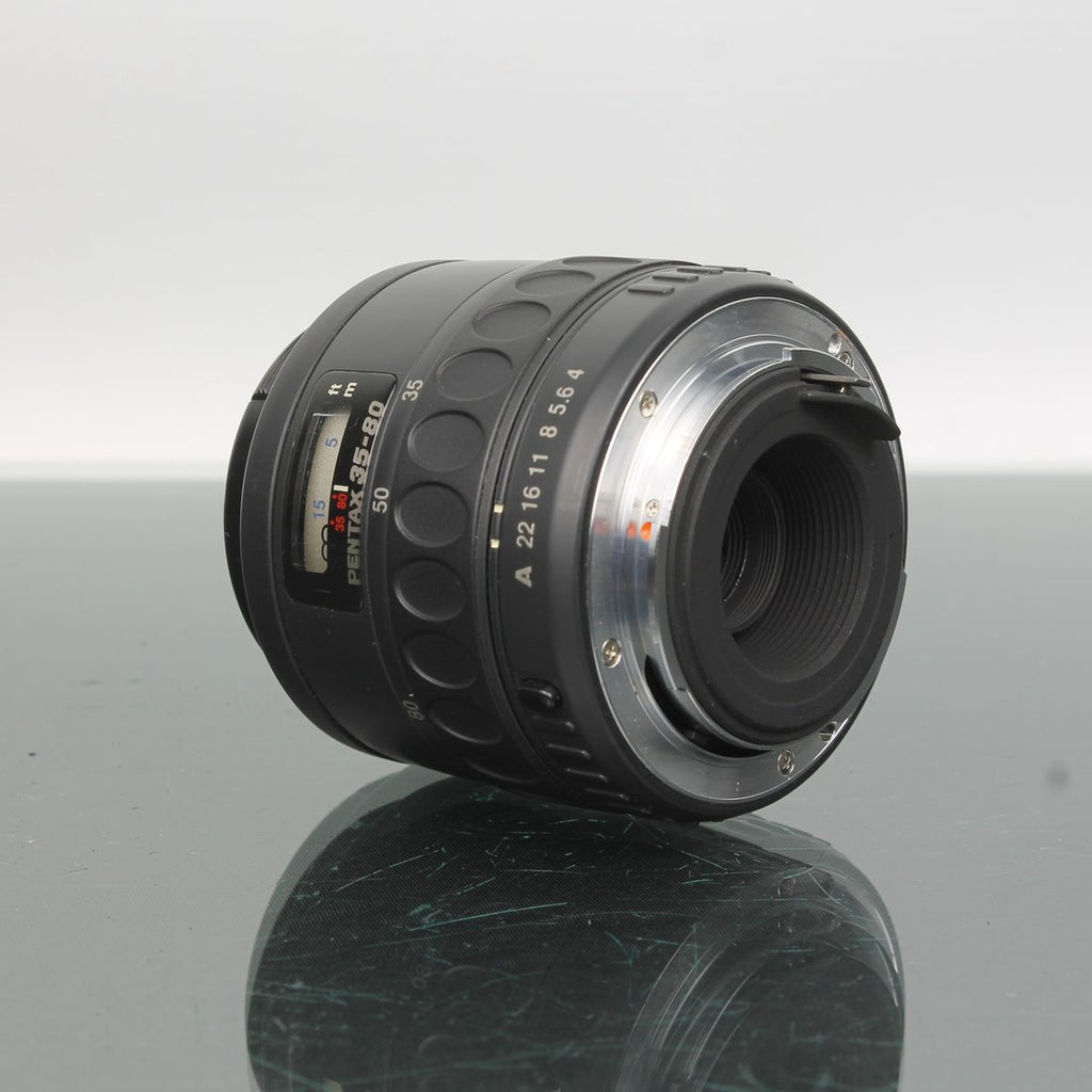 SMC Pentax-F 1:4-5.6 35-80mm