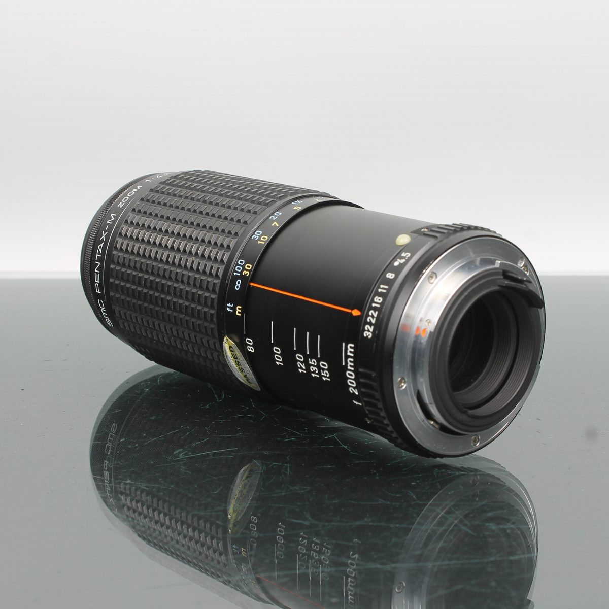 SMC Pentax-M 1:4.5 80-200mm