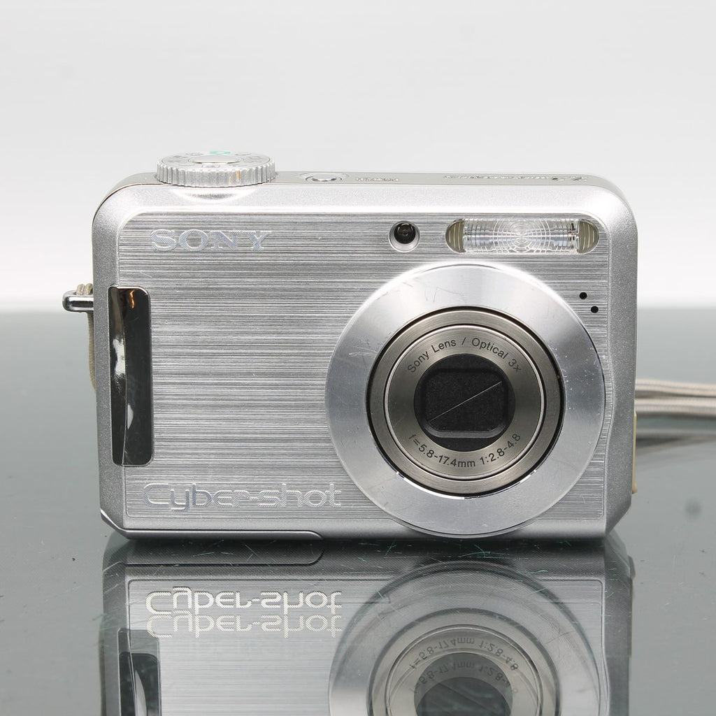 Sony Cybershot DSC-S700
