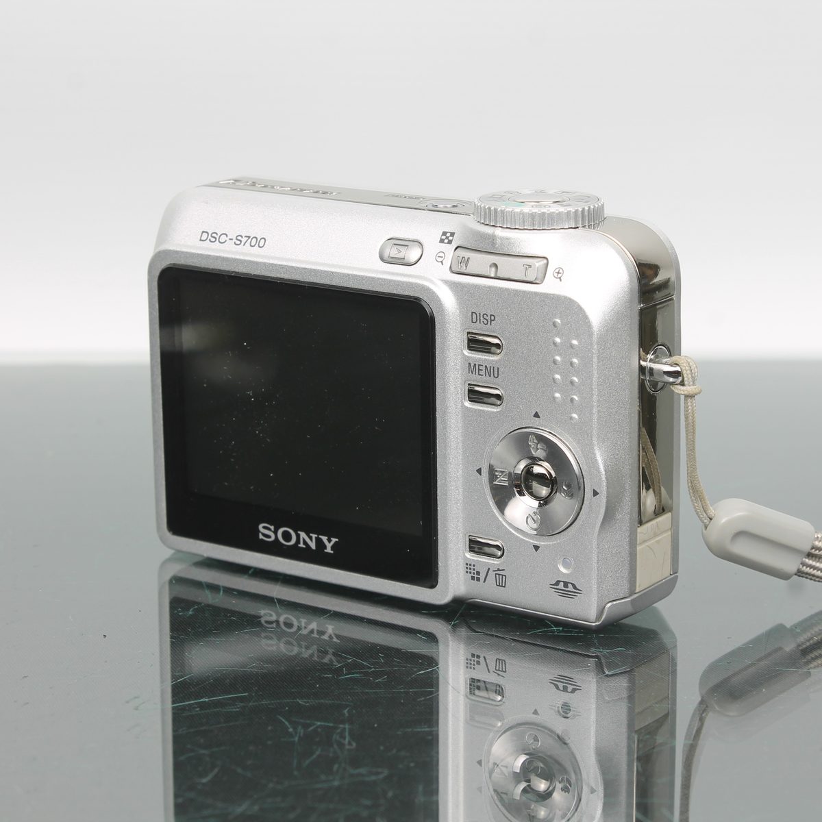 Sony Cybershot DSC-S700