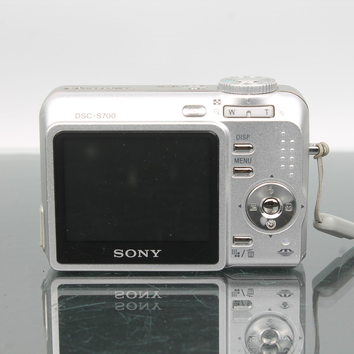 Sony Cybershot DSC-S700