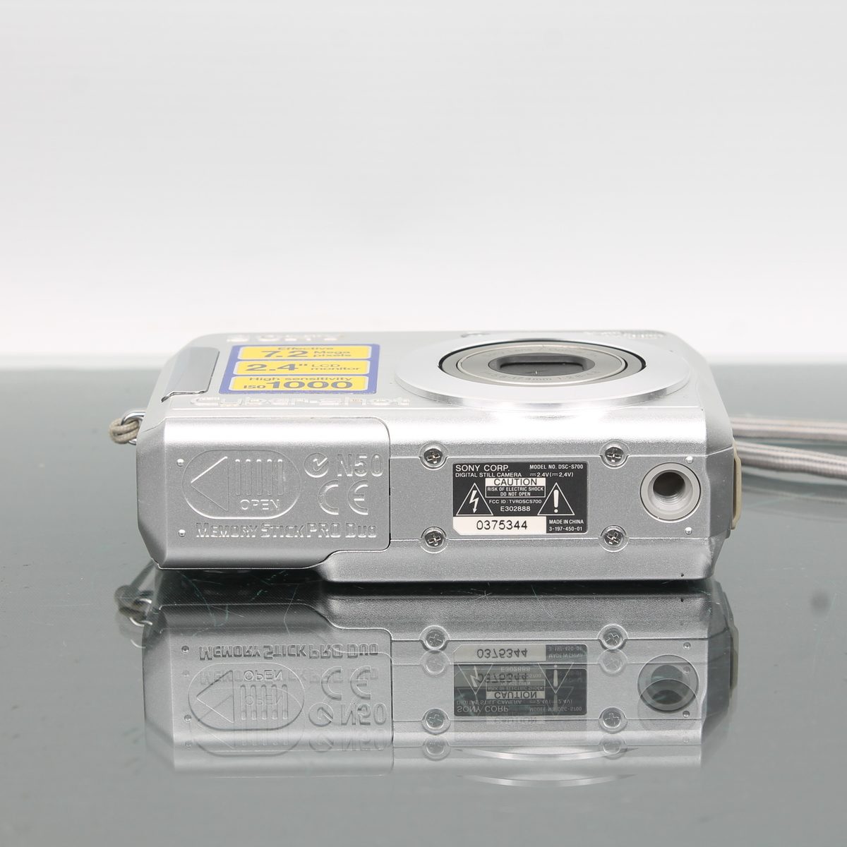 Sony Cybershot DSC-S700