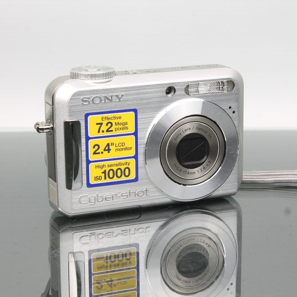 Sony Cybershot DSC-S700