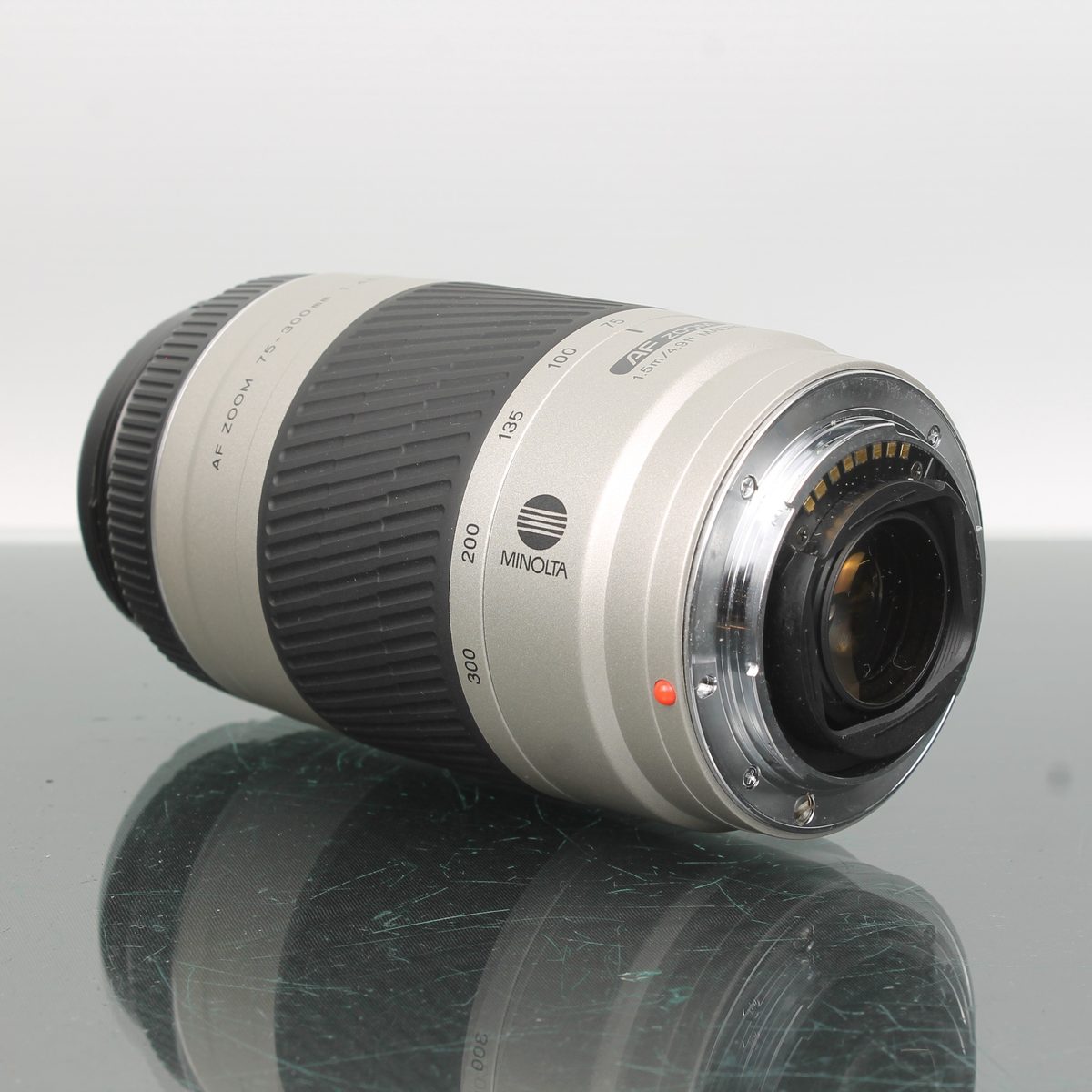 Minolta AF 75-300mm 1:4.5-5.6 D