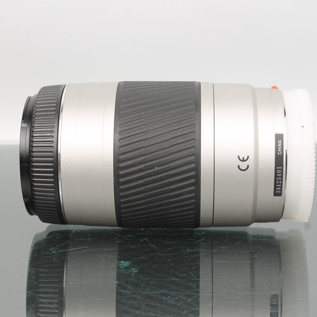 Minolta AF Zoom 75-300mm f/4.5-5.6 D