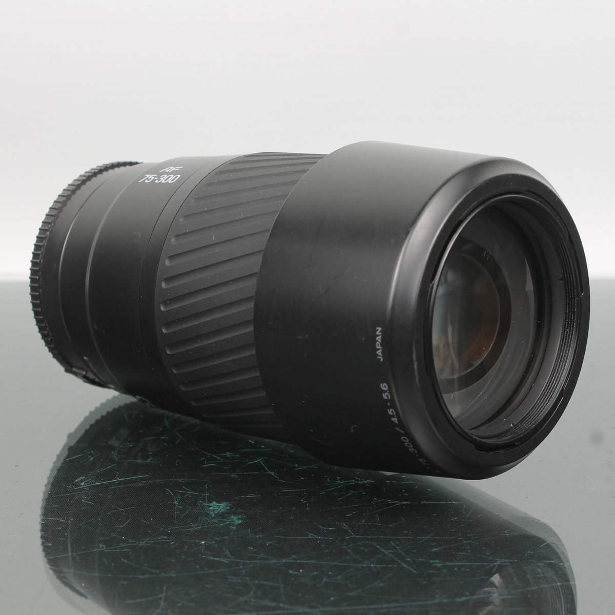 Minolta AF Zoom 75-300mm f/4.5-5.6