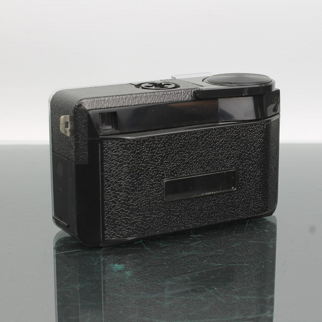 Kodak Instamatic 233