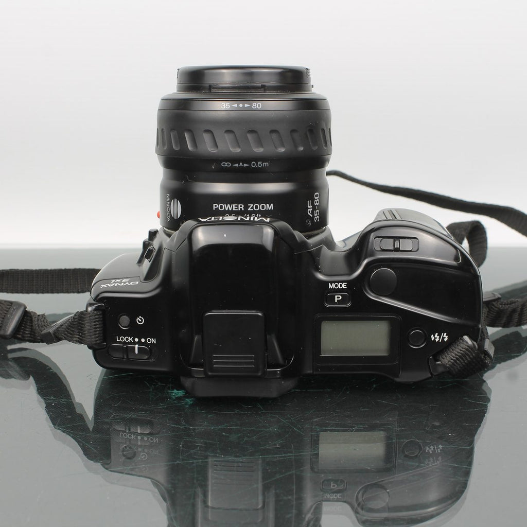 Minolta Dynax 3xi + 35-80AF Lens