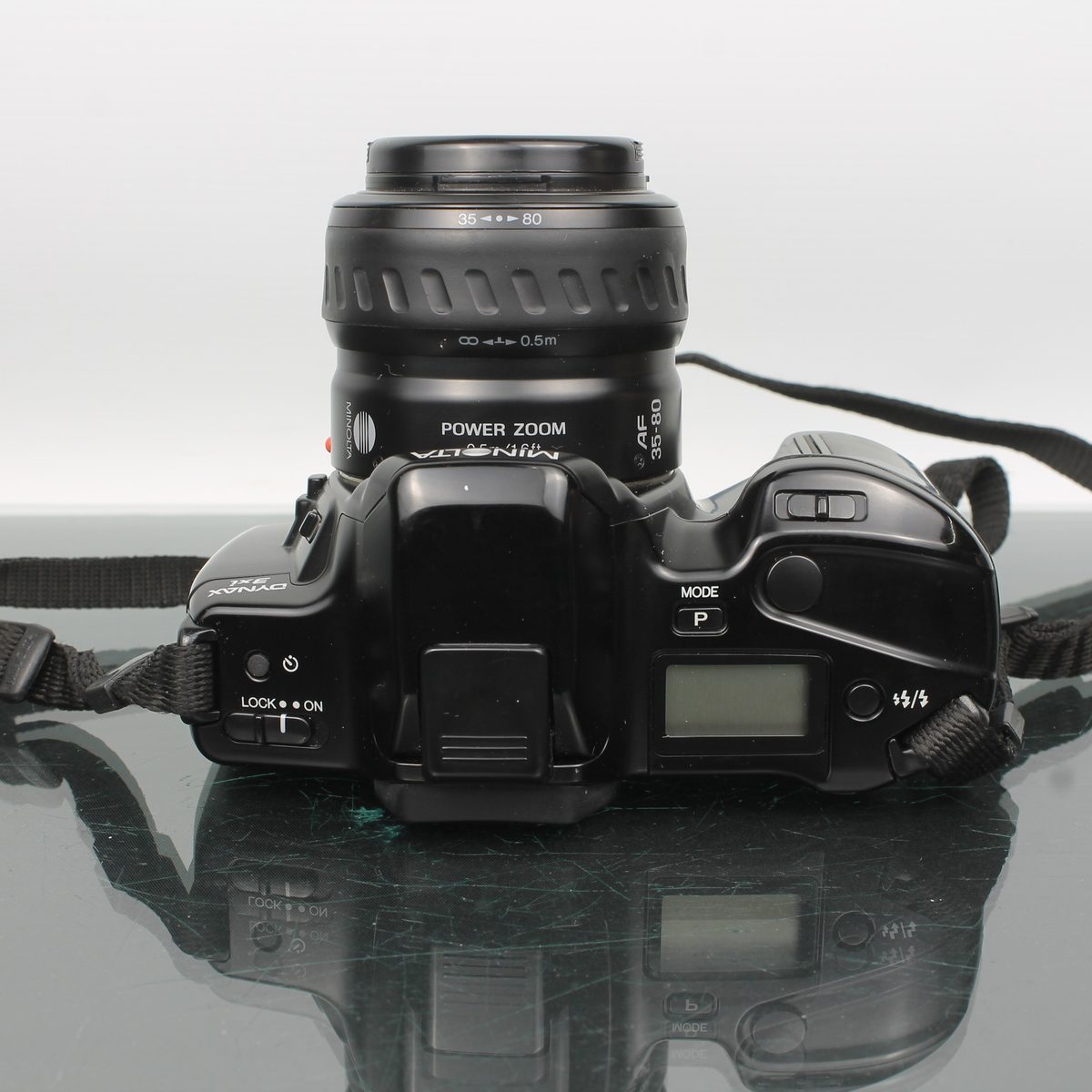 Minolta Dynax 3xi + 35-80AF Lens