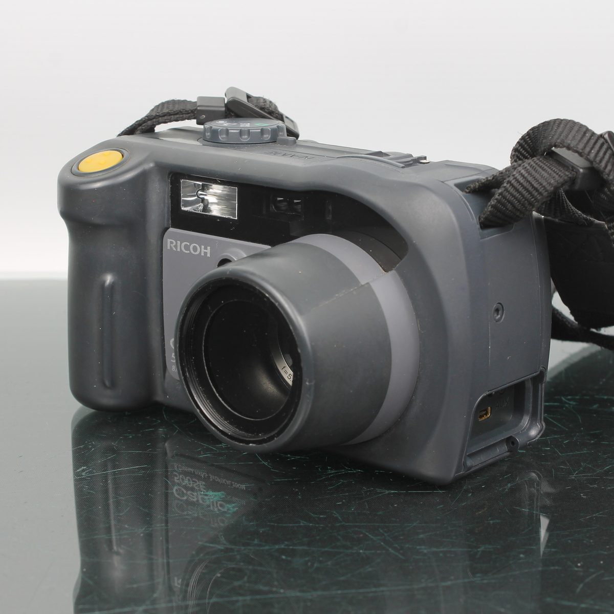Ricoh Caplio 500SE