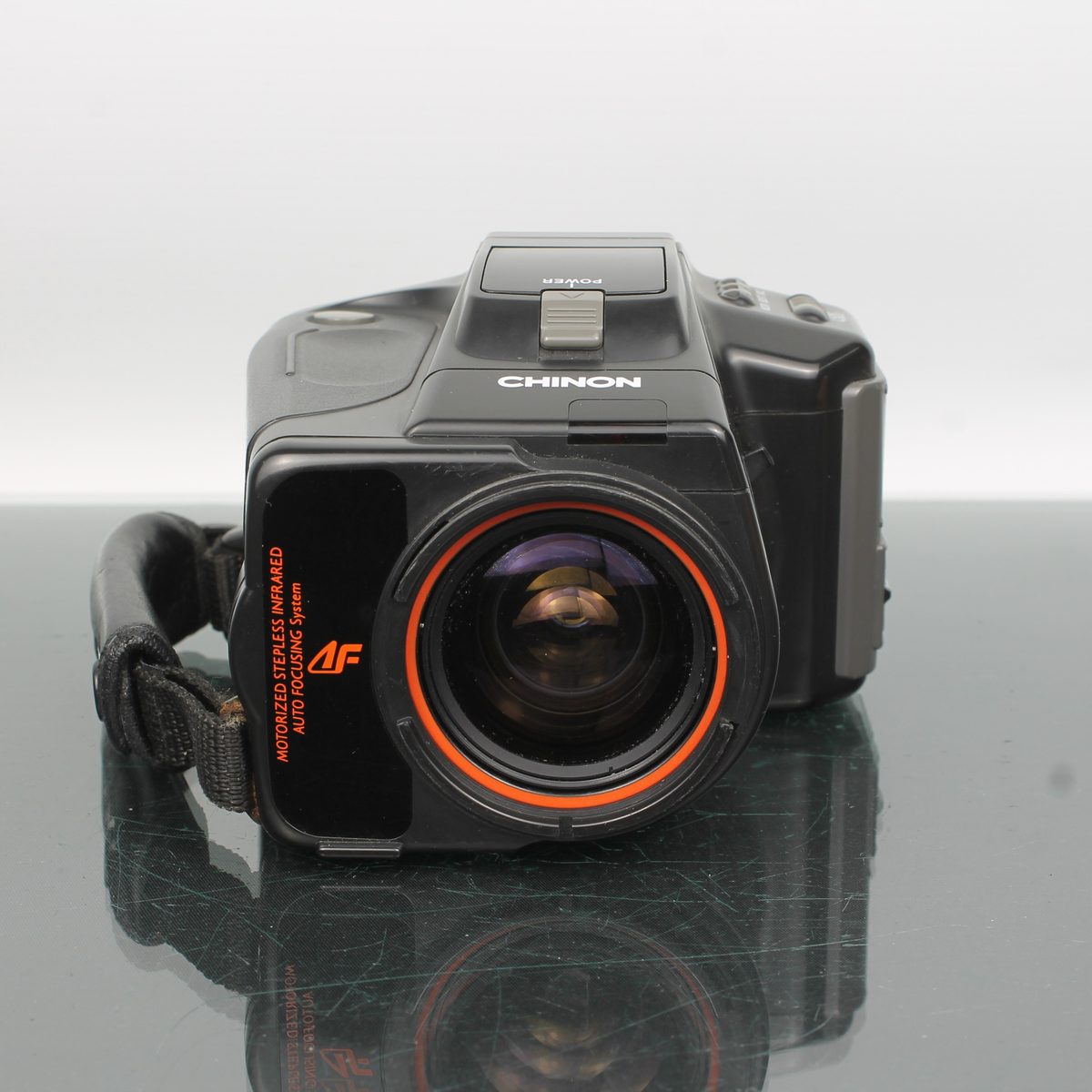 Chinon GS-7 Reflex
