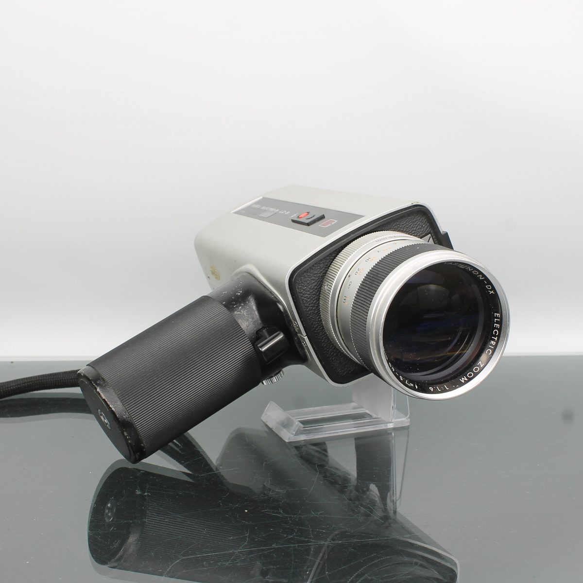 Yashica Electro 8 LD-8