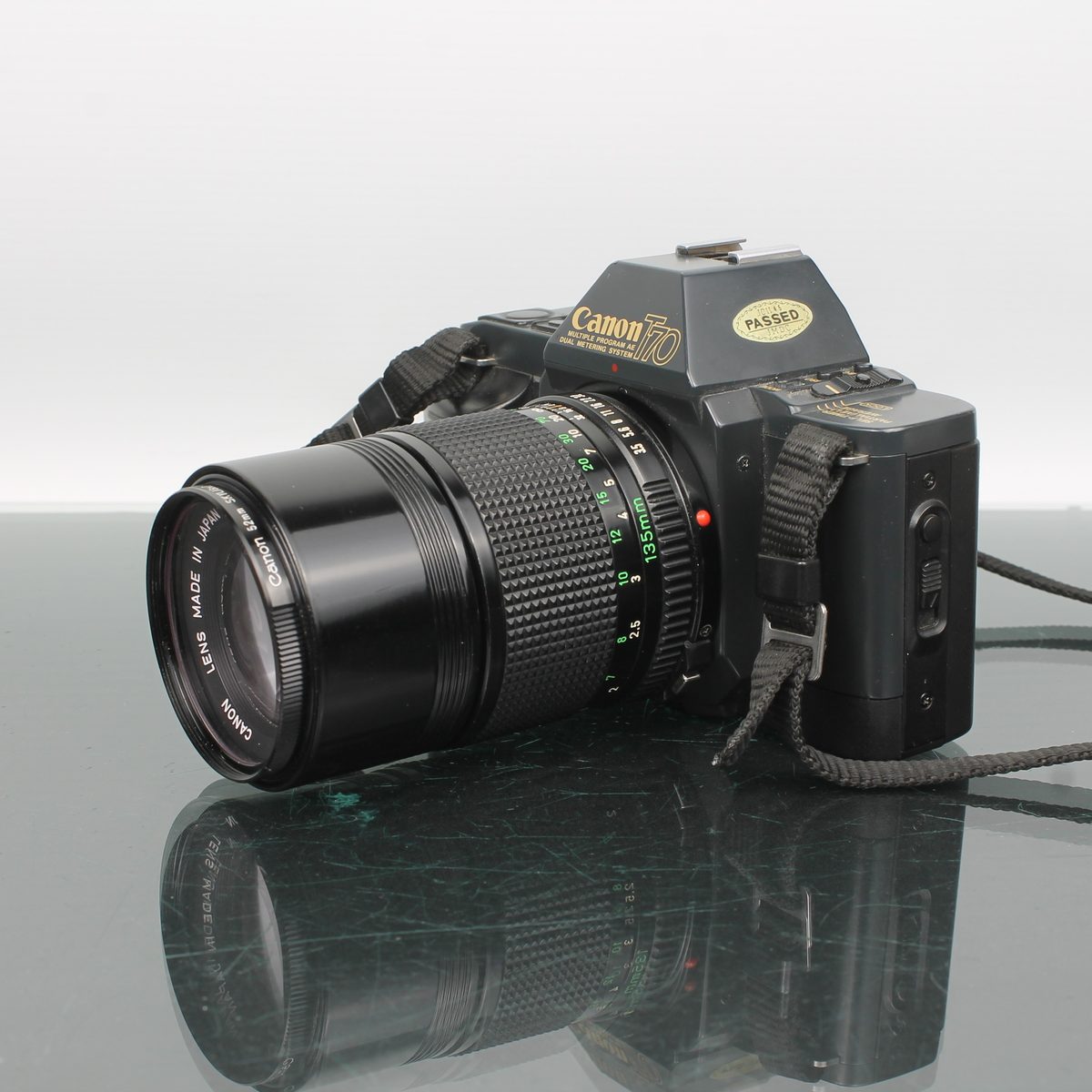 Canon T70 + Canon FD 135mm f/3.5
