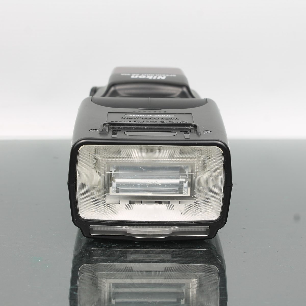 Nikon Speedlight SB-900