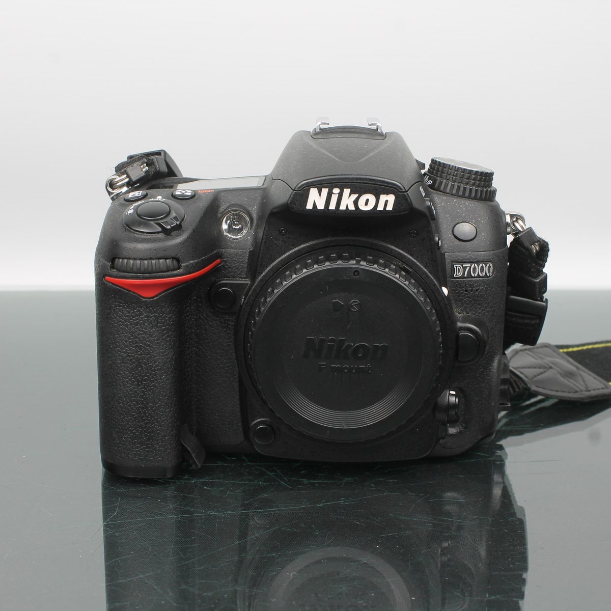 Nikon D7000