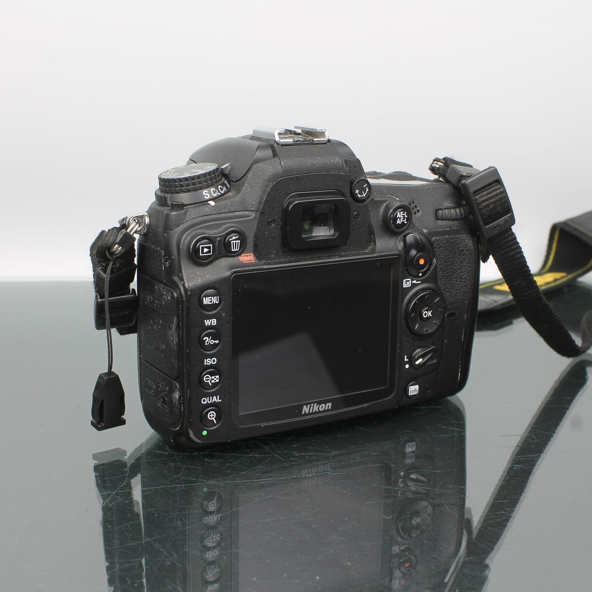 Nikon D7000