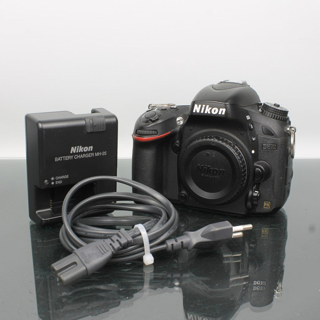 Nikon D610