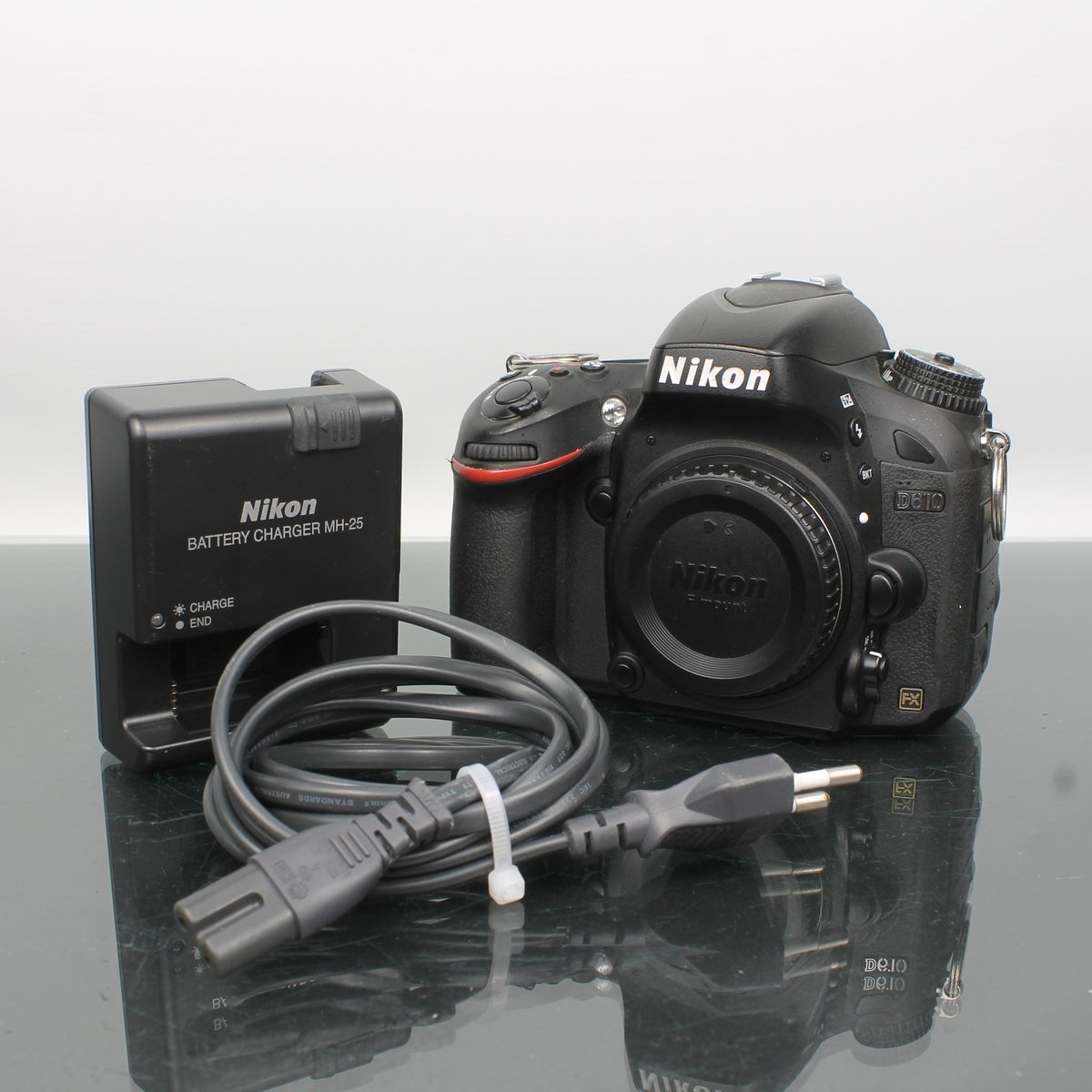 Nikon D610