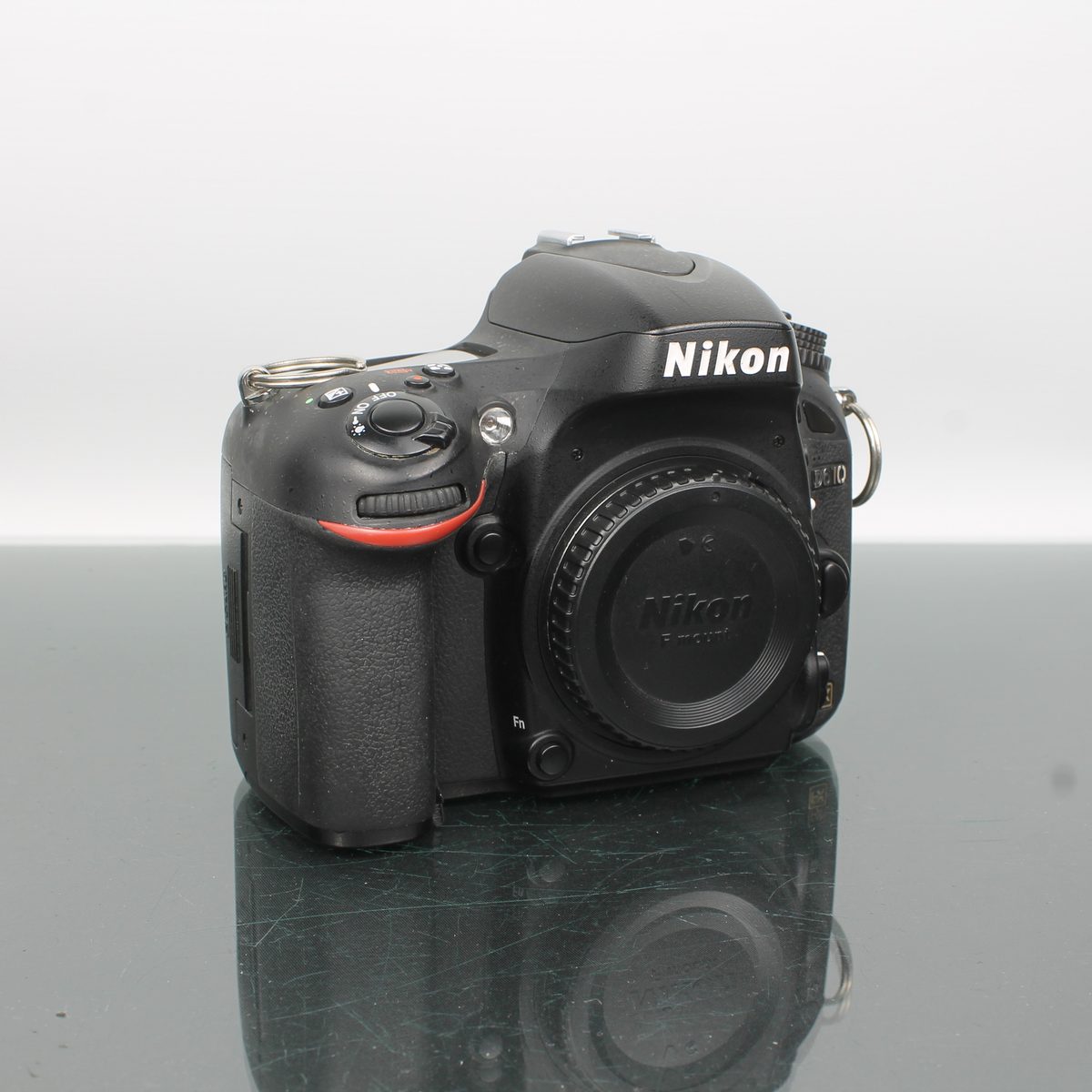 Nikon D610