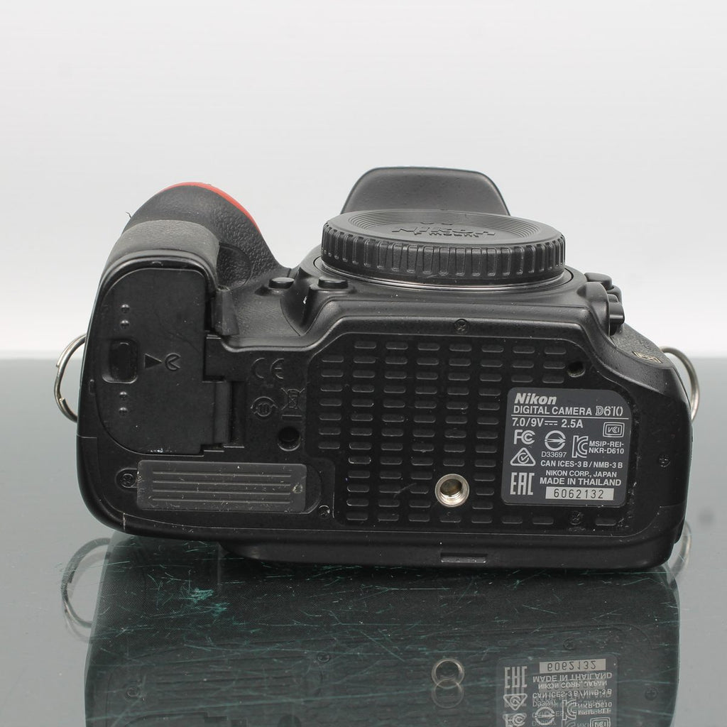 Nikon D610