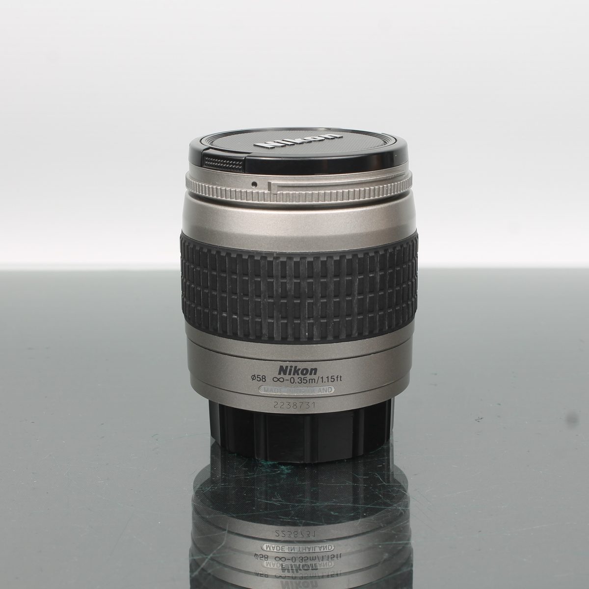Nikon AF Nikkor 28-80mm f/3.3-5.6 G