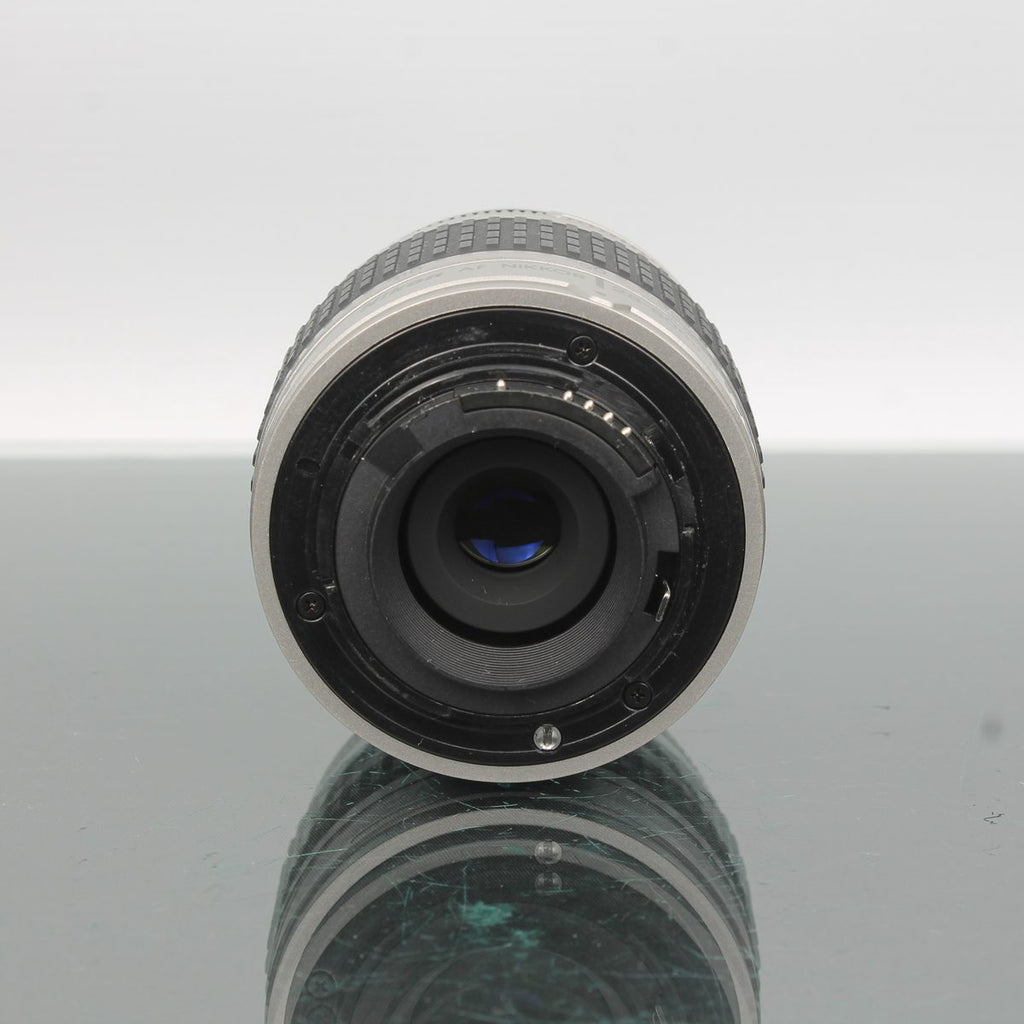Nikon AF Nikkor 28-80mm f/3.3-5.6 G