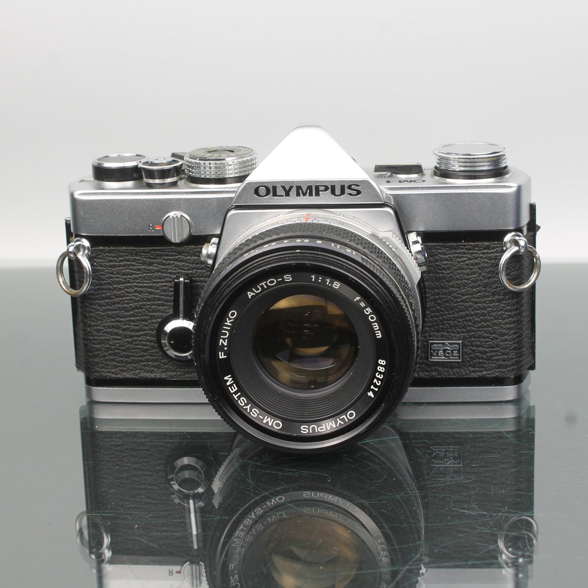 Olympus OM-1 + F.Zuiko Auto-S 50mm f/1.8