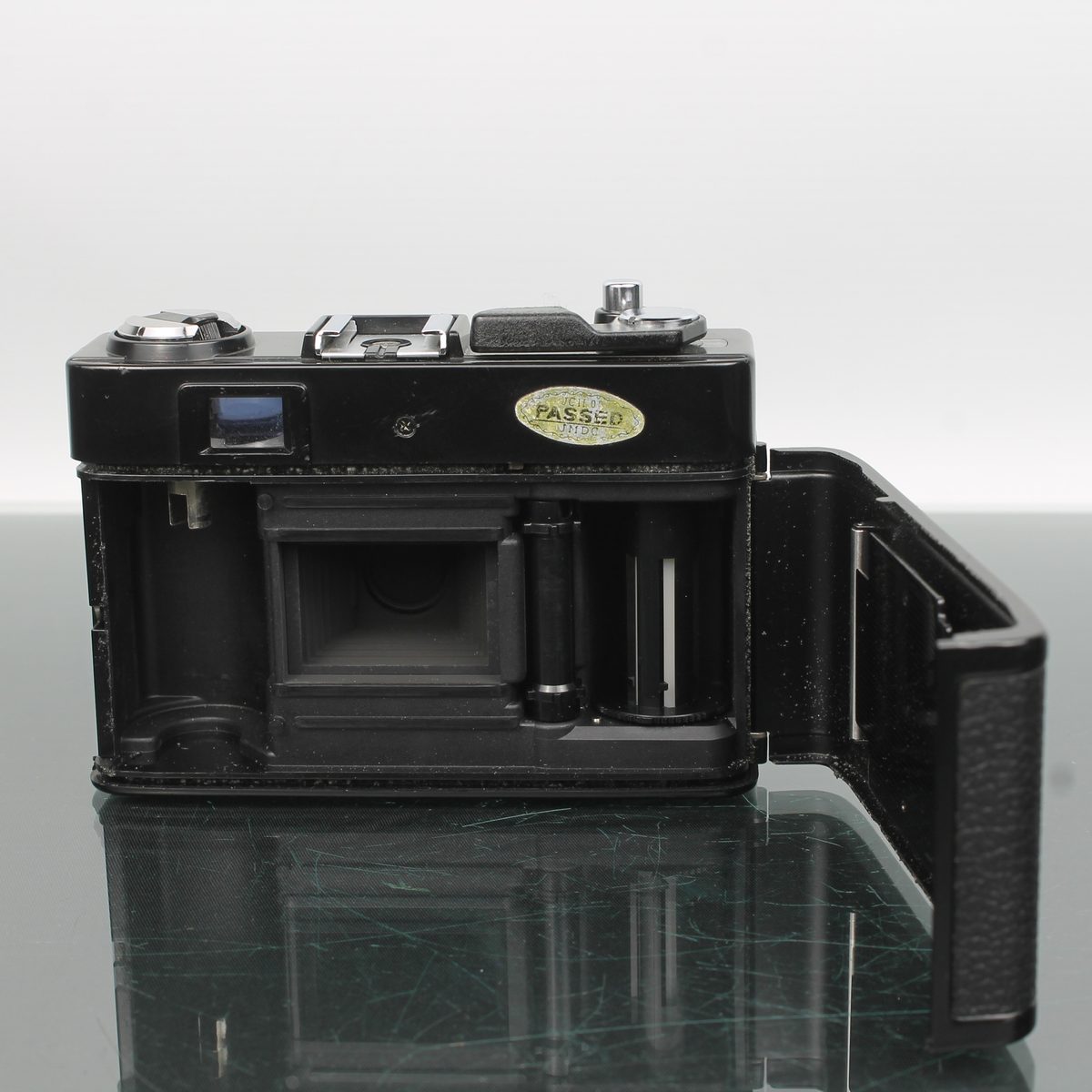 Minolta Hi-Matic G2