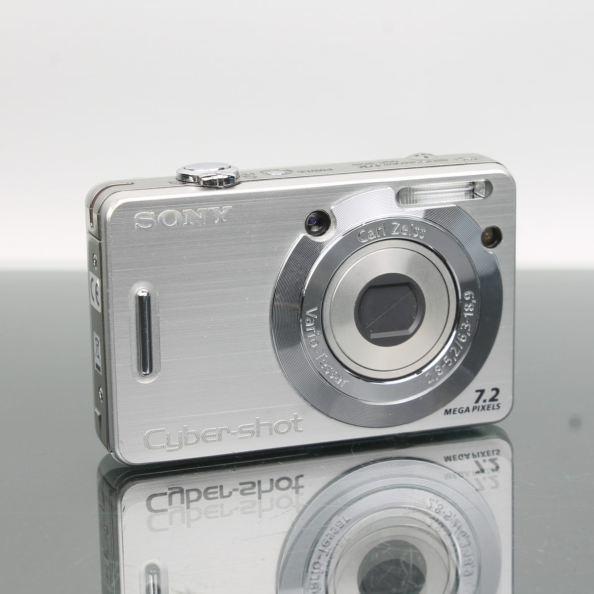 Sony Cyber-shot DSC-W55